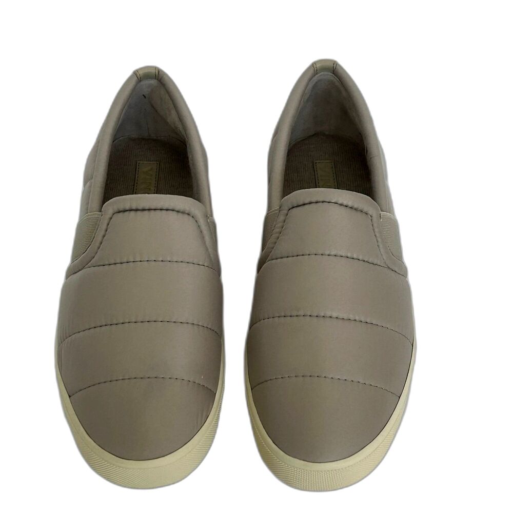 Vince Blair Sneakers Women’s Size 7.5M Color Cobblestone Slip-on Quilted